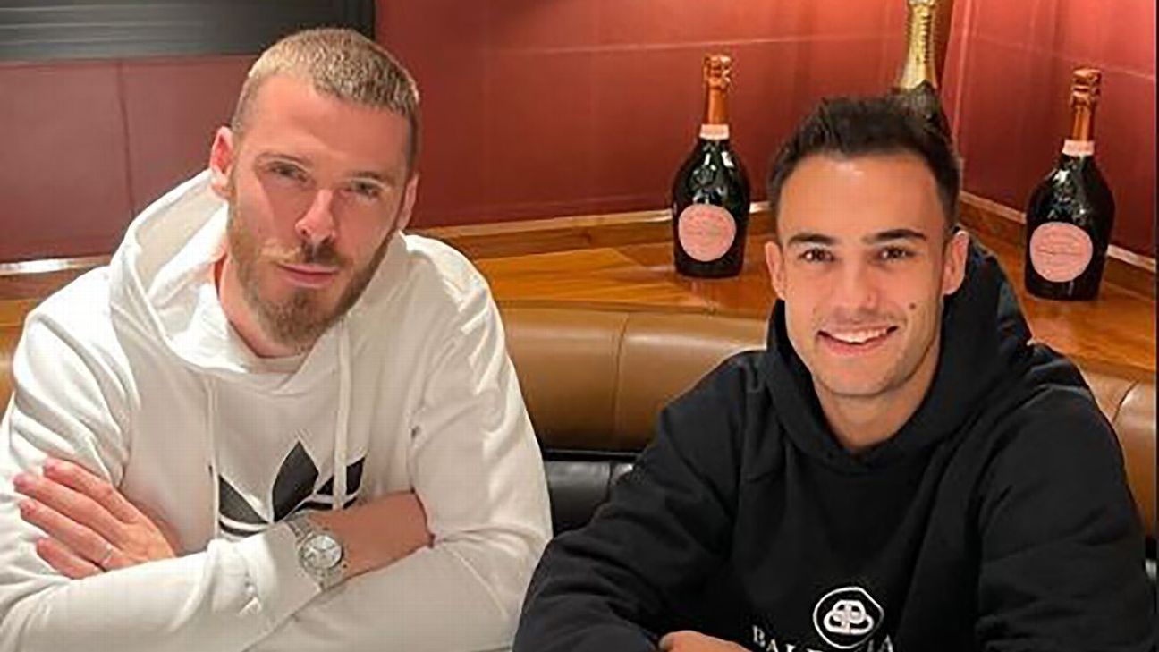 What's ex-Man United No. 1 De Gea been doing in Manchester?