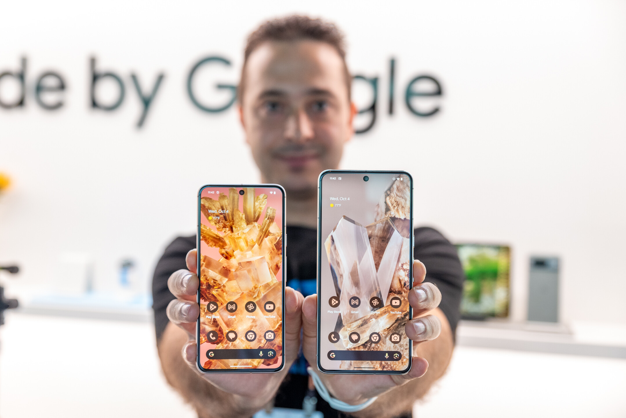 (Crédit image – PhoneArena) – Google Pixel 8 Pro vs Pixel 8 : Google est sur le point de récolter les fruits