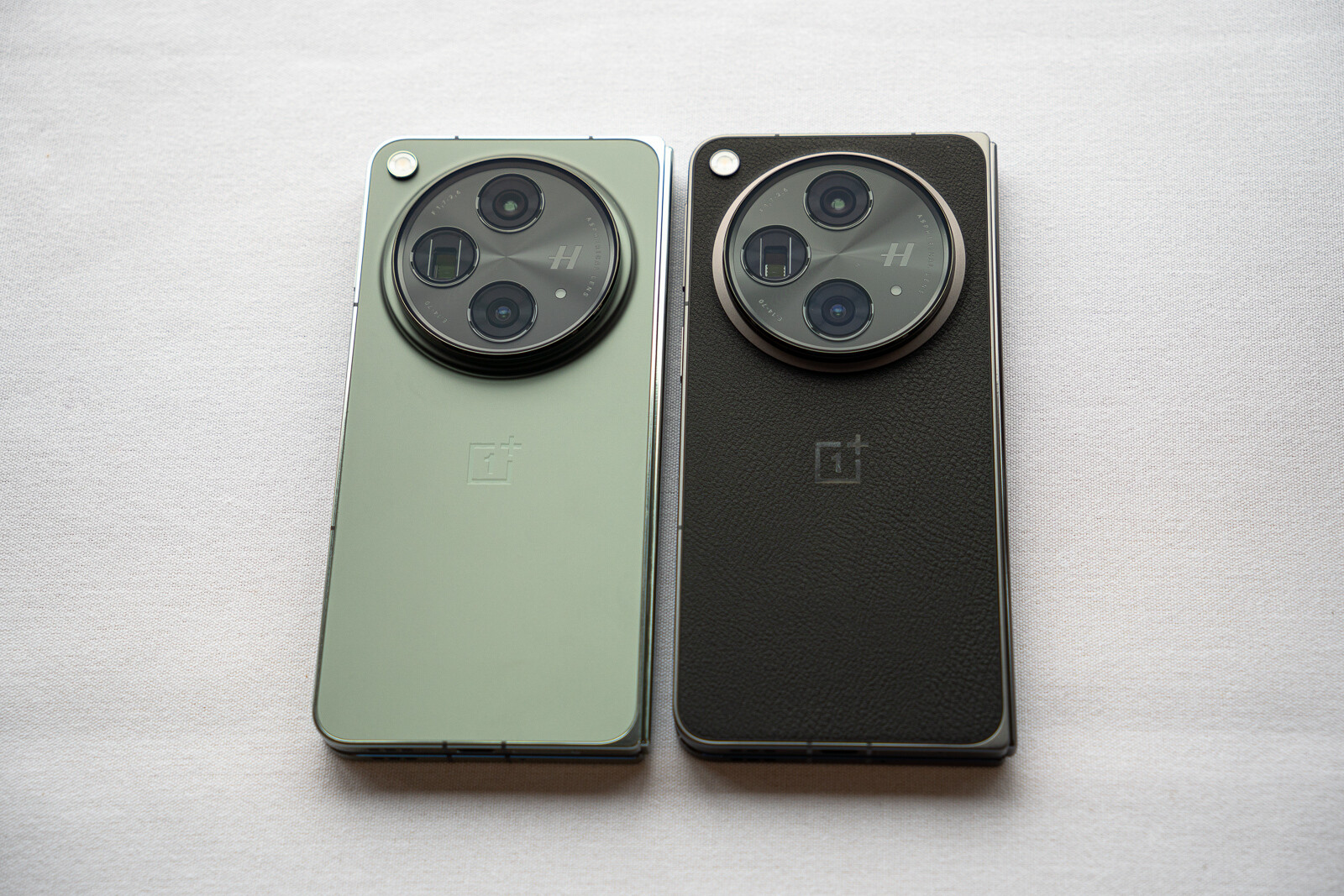 The OnePlus Open in Emerald Dusk and Voyager Black - OnePlus Open colors: all official shades