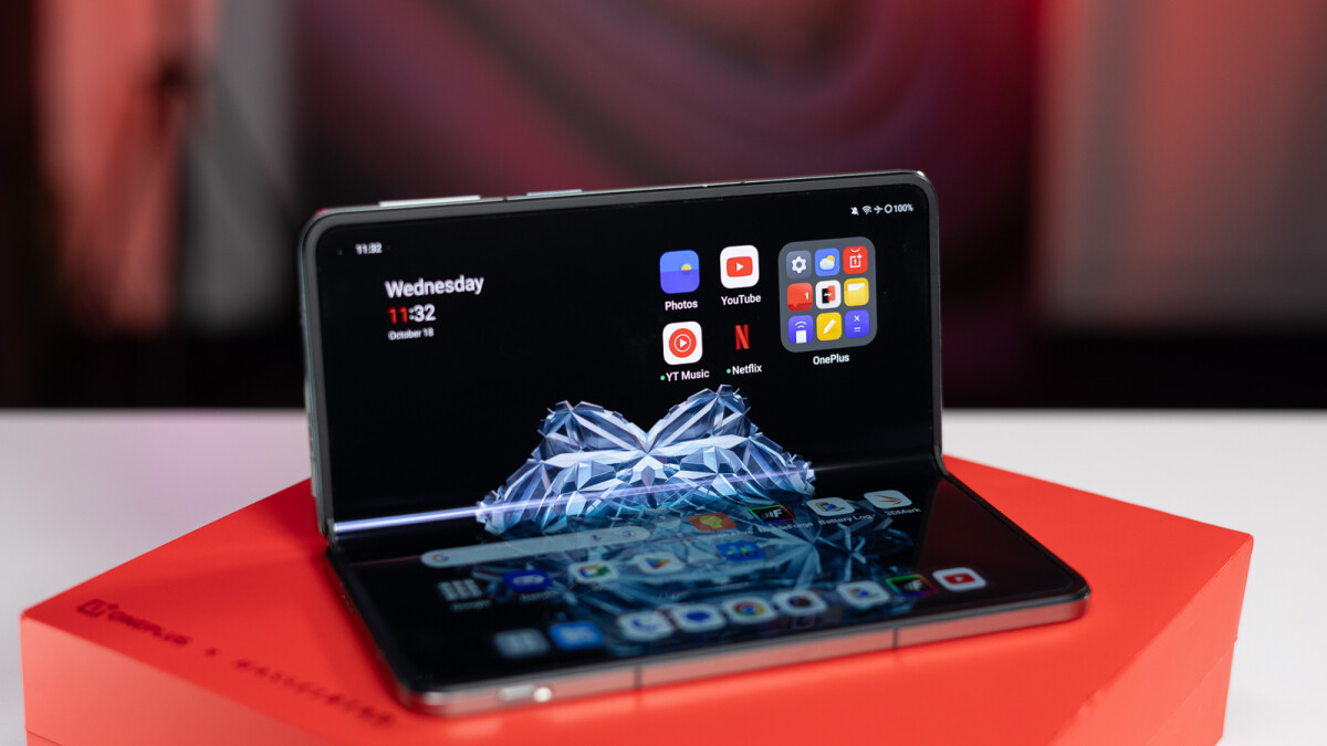 OnePlus Open What’s in the box?