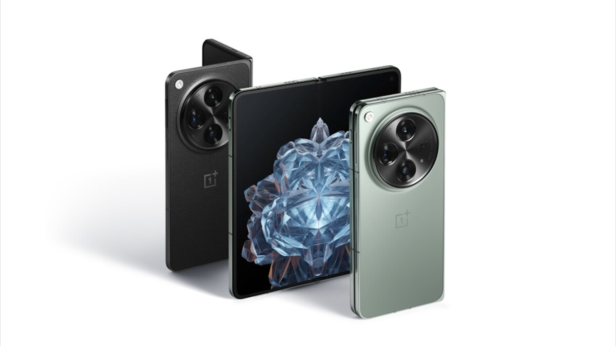 OnePlus Open Size Comparison
