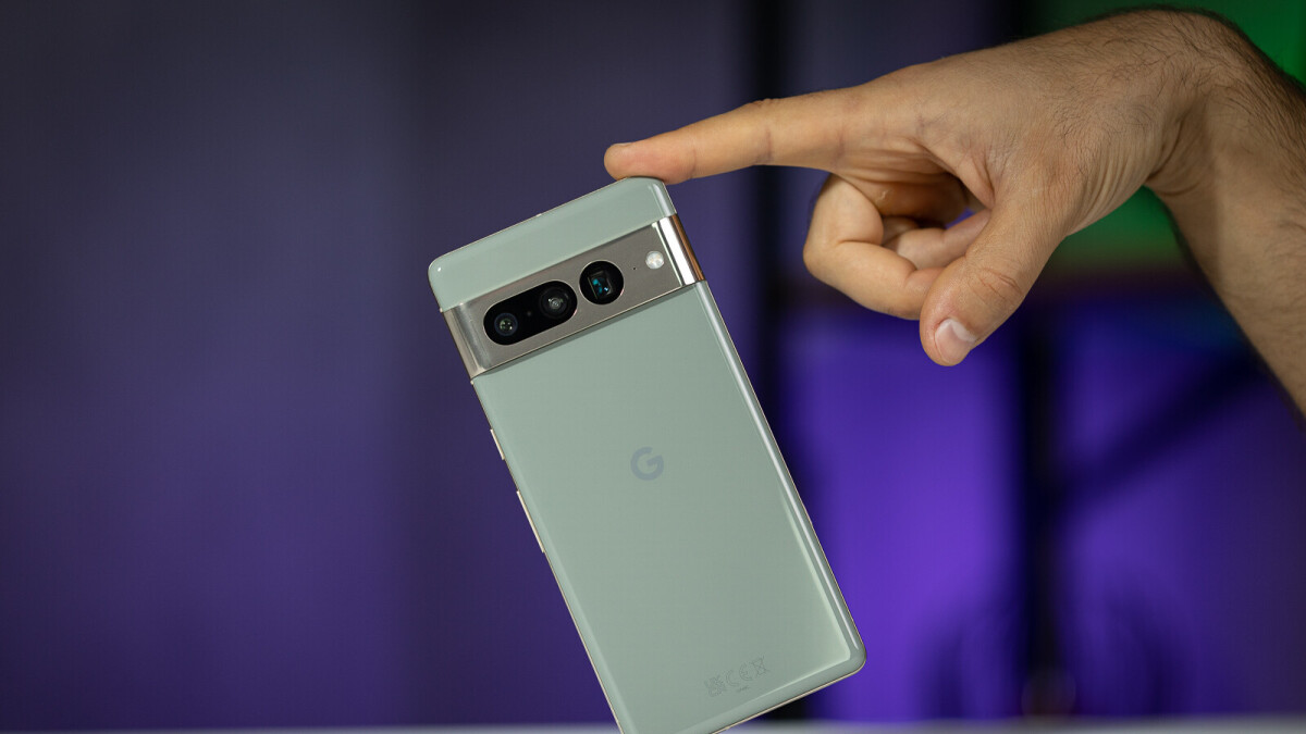 Pixel 8