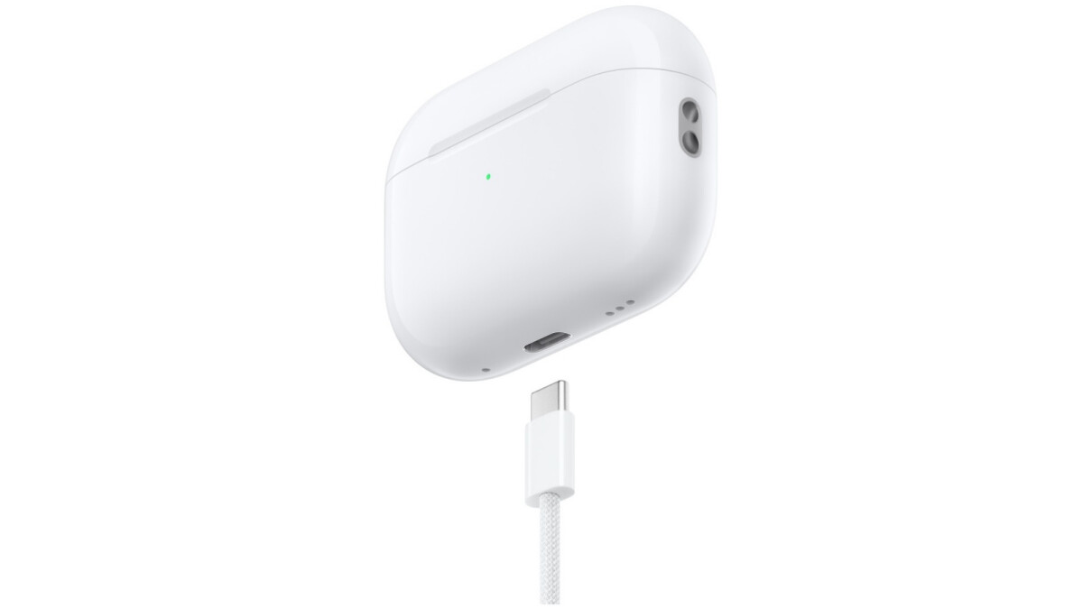 Amazon is treating early holiday shoppers to an irresistible deal on Apple