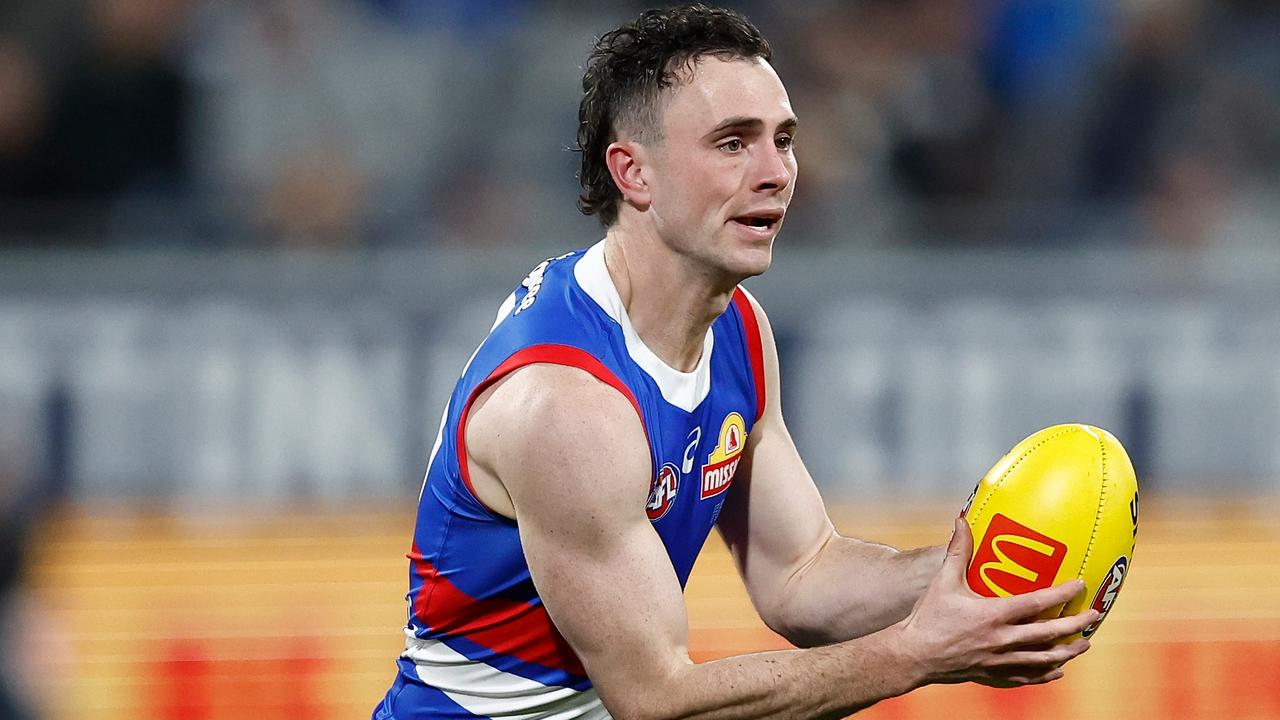 AFL 2023 off-season news | Off-Season Central, list changes, delisted players, retirements, confirmed trades, draft picks, draft order, rookies, free agents
