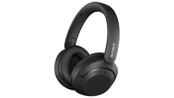 Best Buy cuts the price of the great-sounding Sony WH-XB910N headphones by 52% for Black Friday
