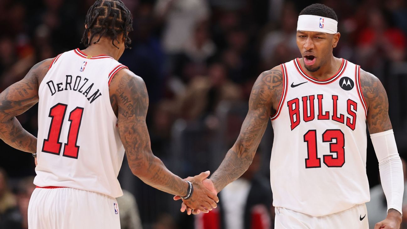 Bulls' victory over Raptors aided by two referee miscues
