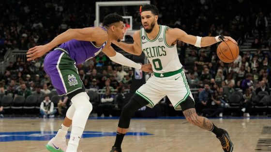 Celtics, Bucks enter season as NBA title favorites at sportsbooks