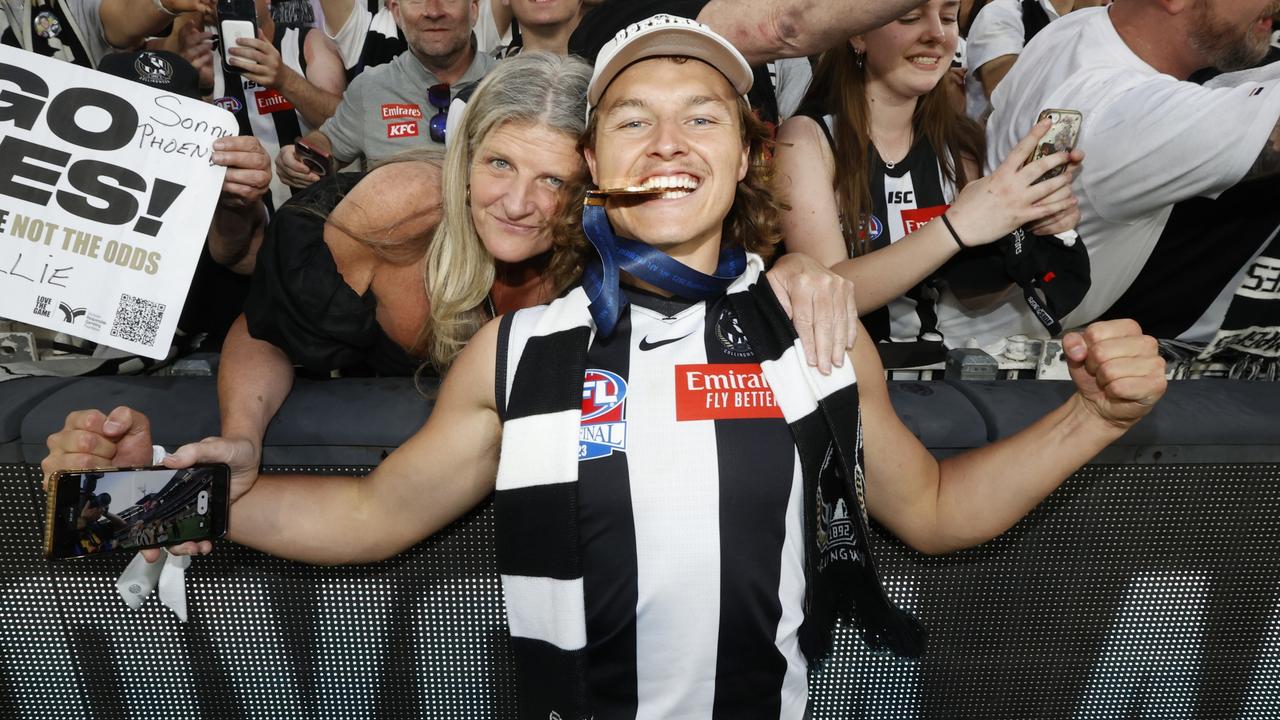 Jack Ginnivan, trade from Collingwood, Hawthorn meeting, off field drama, races before grand final