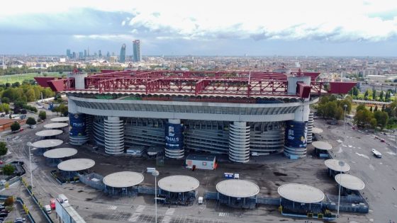 PSG fan stabbed in Milan before Champions League game