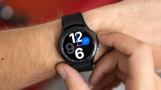 Early access deal at Walmart lets you snatch the old but gold Galaxy Watch 4 Classic at dirt-cheap