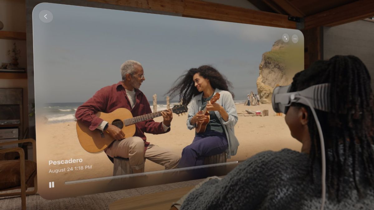 Apple iPhone 15 Pro Max Gets Spatial Video Recording For Vision Pro Headset: Details Inside