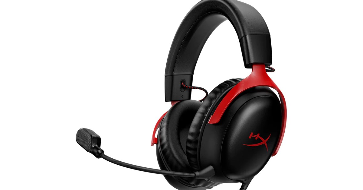 HyperX Cloud III Review - GameRevolution