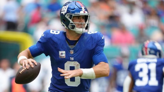 Giants' Daniel Jones facing 8-10 months of recovery after surgery