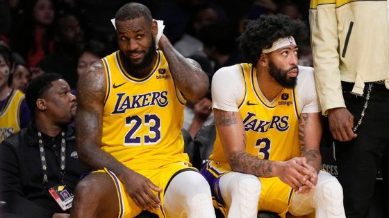 Lakers' Anthony Davis says injury not to blame for 9-point night vs. Kings