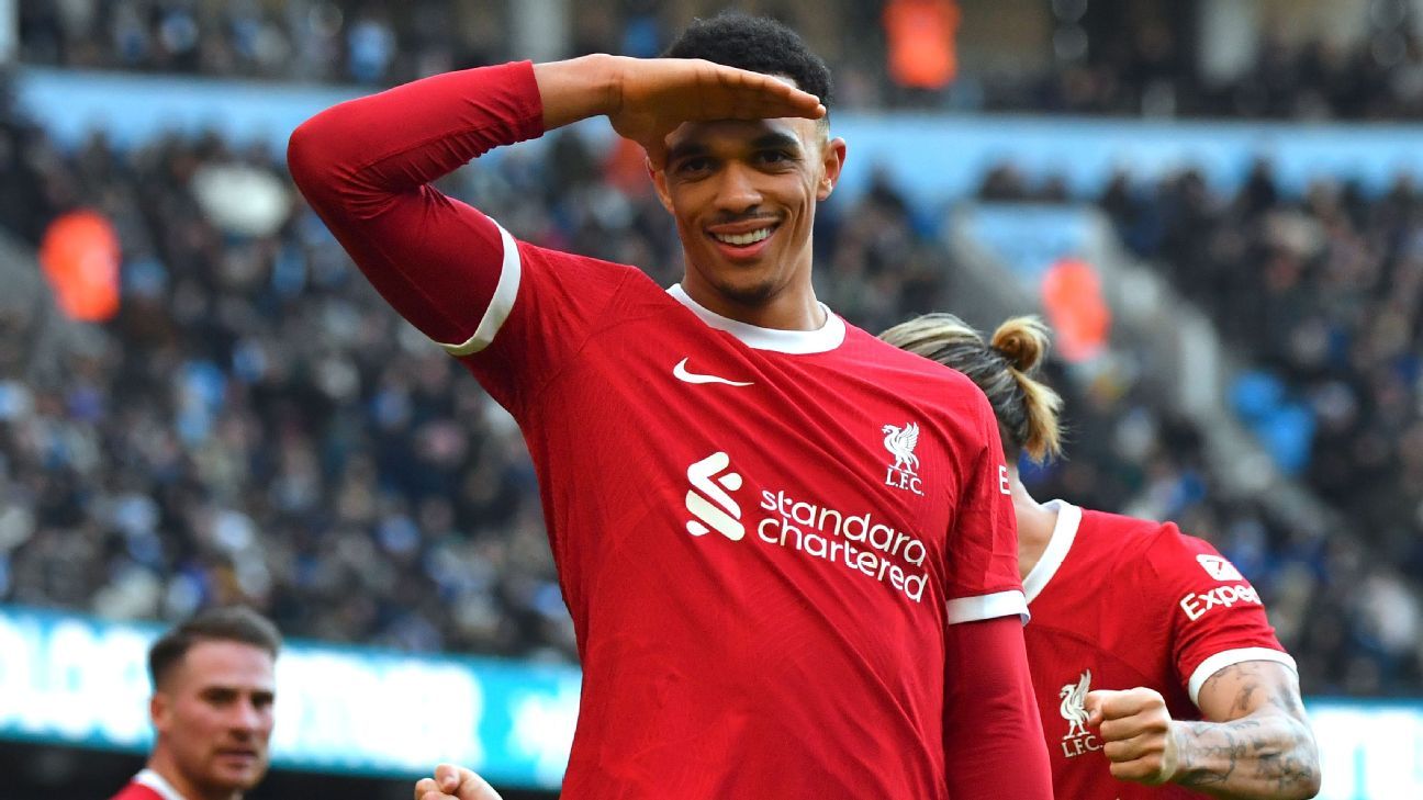 Liverpool's draw at Man City hints at title race on horizon