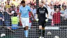 Premier League title race is wide open; every team has issues