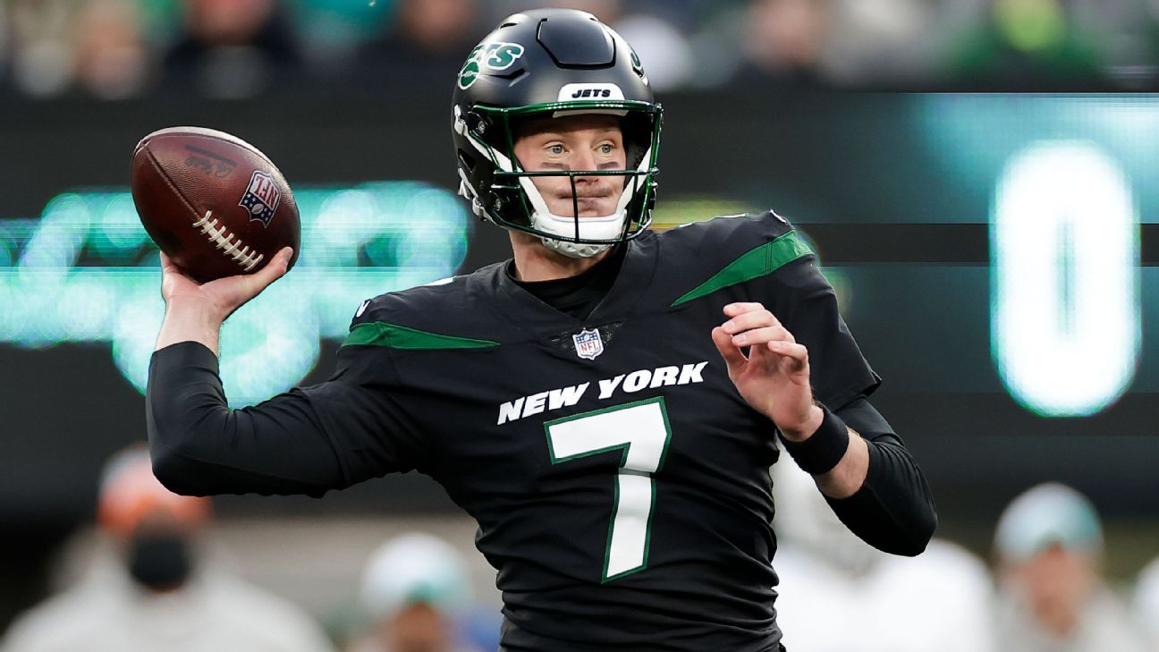 Tim Boyle to stay Jets' starter as Aaron Rodgers decision looms