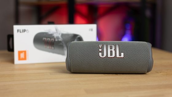Grab the fantastic JBL Flip 6 at its lowest price on Amazon while you can