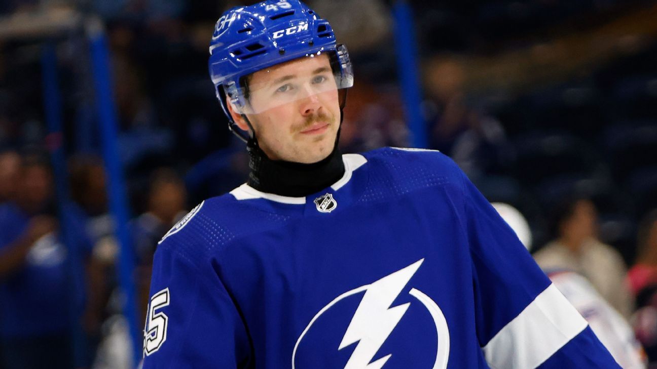 International Ice Hockey Federation to mandate neck guards