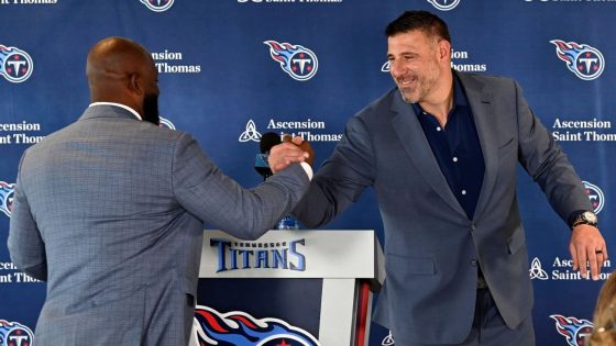 How Titans' Vrabel and Carthon are navigating the season