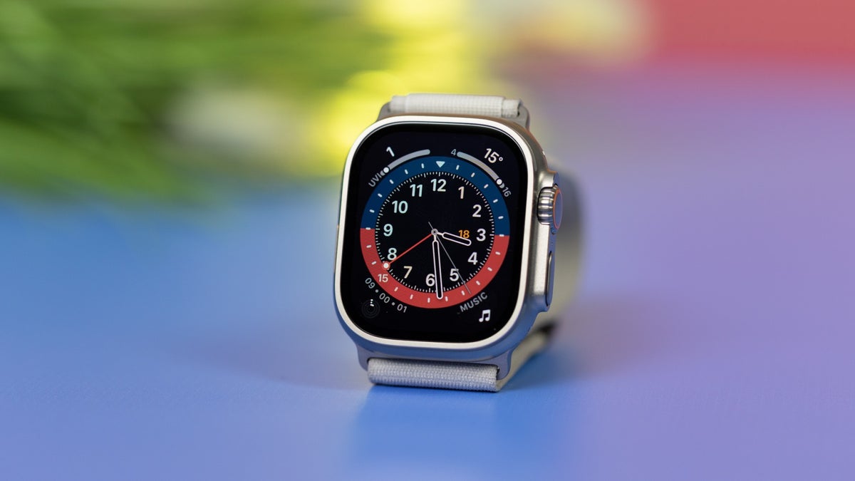 A bunch of Apple Watch Ultra models are on sale at a hefty $160 Christmas discount