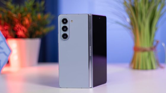 Amazon brings down price of unrivaled Galaxy Z Fold 5 significantly