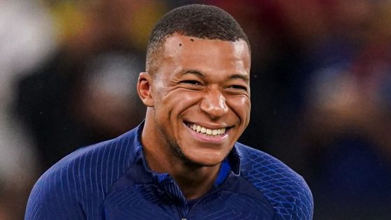 Mbappé to snub Madrid for Barça? Why reports aren't all they seem