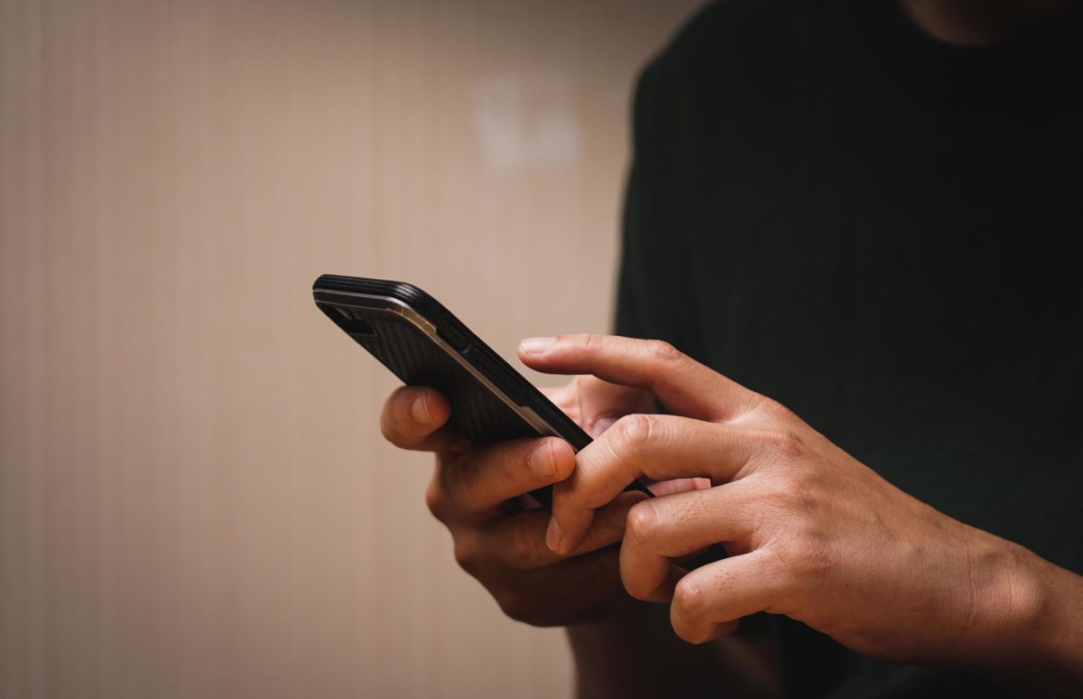 Best Applications to Read or Listen to News On-The-Go