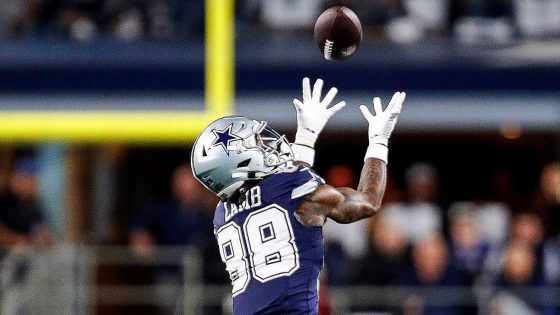 Cowboys hold off Lions' comeback in wild finish
