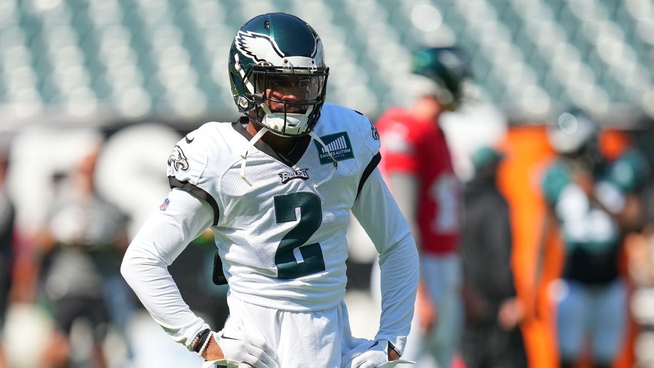 Darius Slay to rejoin Eagles after knee surgery, sources say