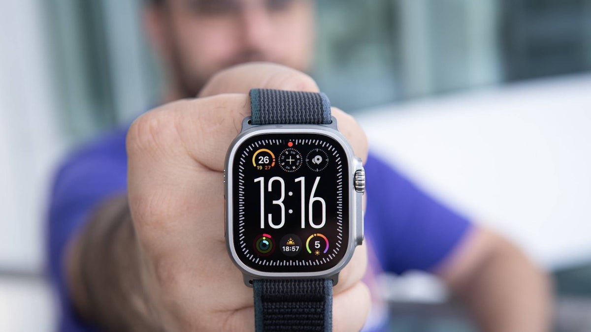 Following the online removal, the Apple Watch Series 9 and the Apple Watch Ultra 2 now disappear from Apple Stores