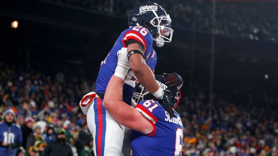 Giants beat Packers on last-second field goal for third straight win