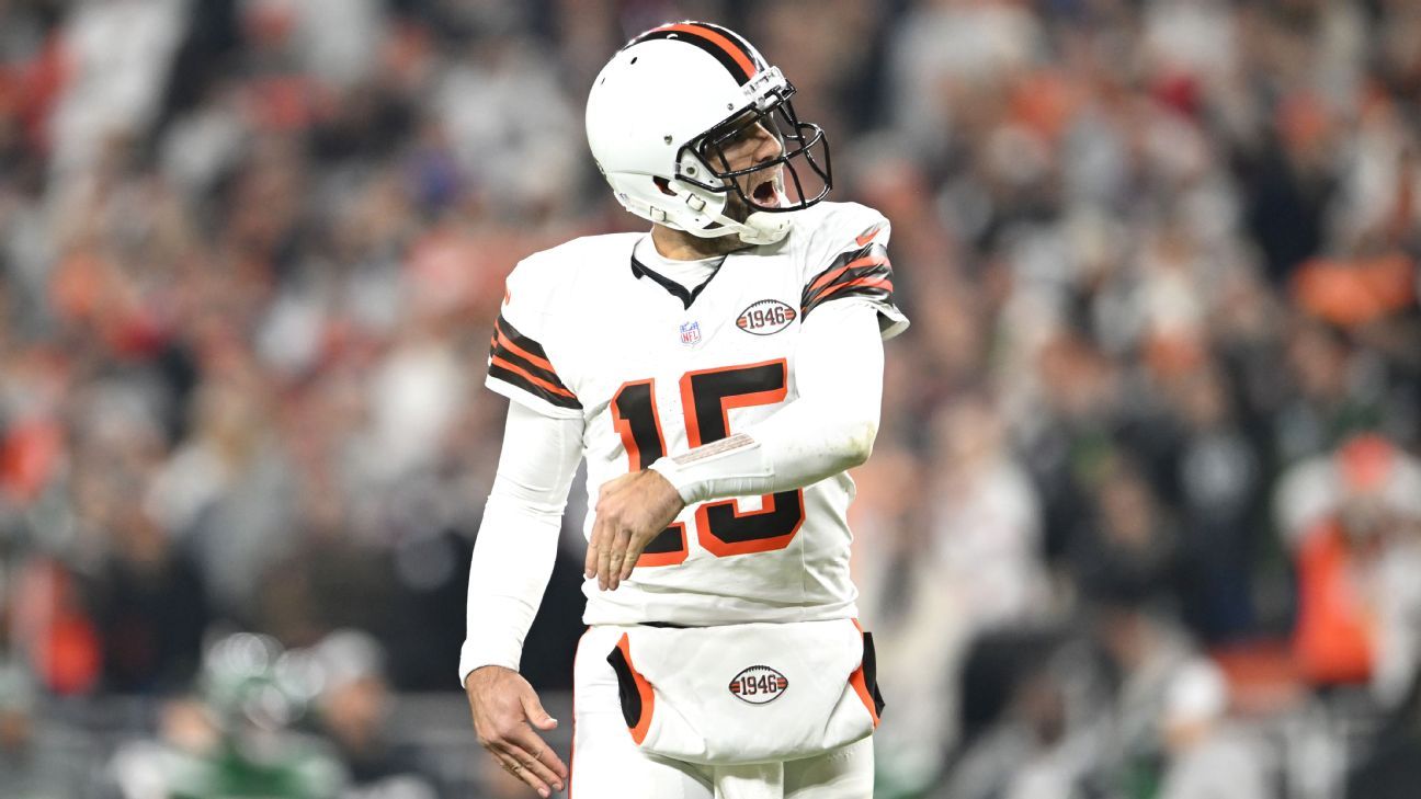 Joe Flacco leads Browns to just third playoff berth since 1999