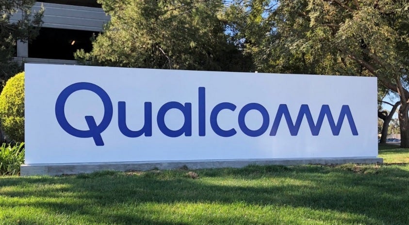 Qualcomm still mulling dual-sourcing its flagship hotspot, but not until 2025 - New report contradicts previous rumor: Snapdragon 8 Gen 4 SoC will be built solely by TSMC