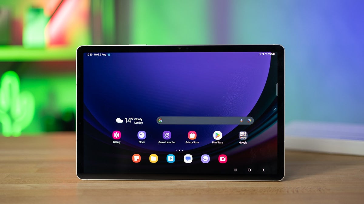Save $100 on the vanilla Galaxy Tab S9 through this sweet Amazon deal