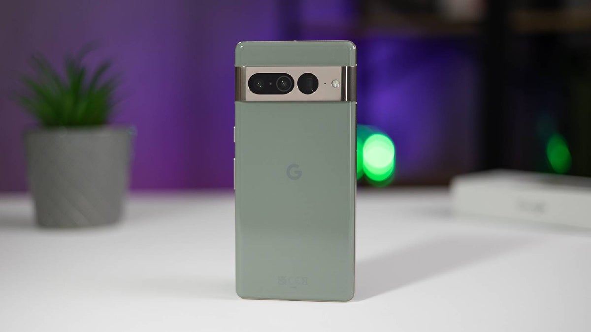 Pixel 7 Pro is dirt cheap for what it brings to the table for a short while
