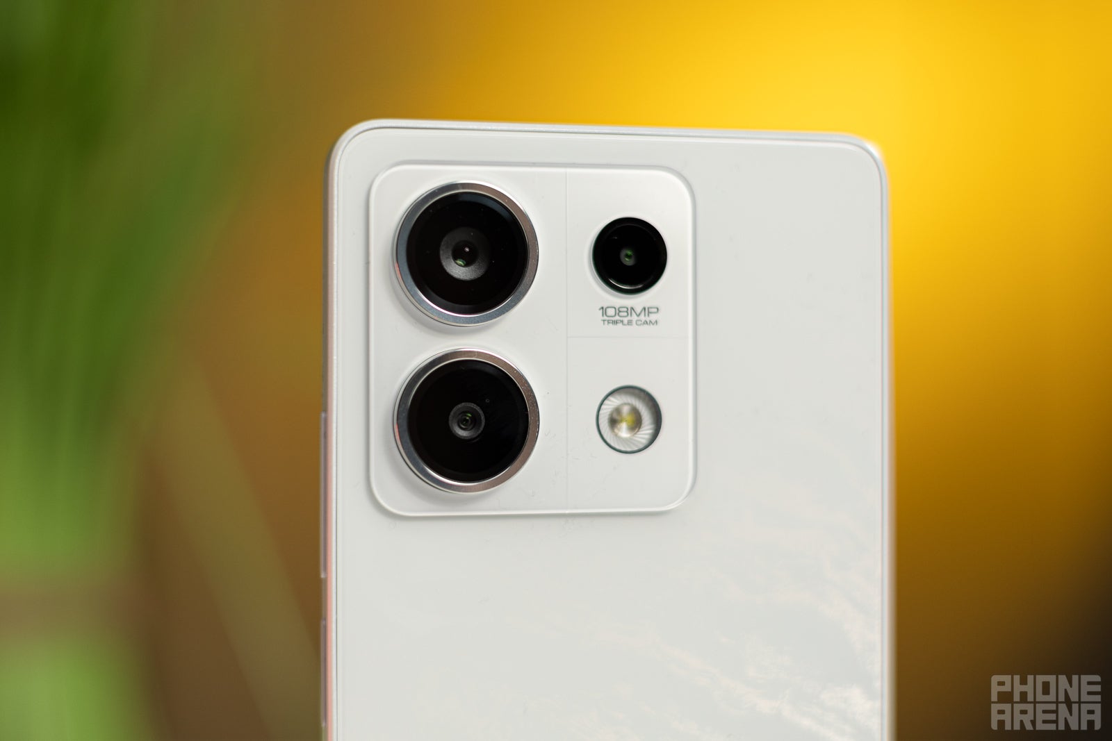 Vous avez trois caméras à l'arrière, mais seule la caméra principale semble vraiment capable - Xiaomi Redmi Note 13 5G Review : un look cool avec un budget limité
