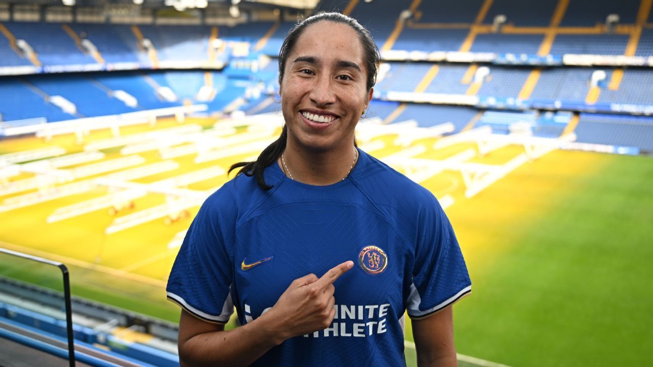 Chelsea sign Ramírez for new women's record fee in €450k deal