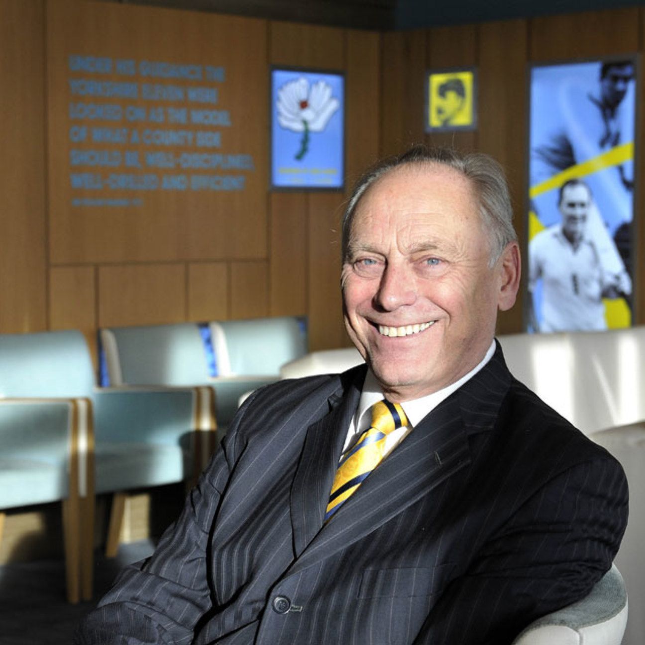 Colin Graves set for Yorkshire return as board accepts financial bail-out