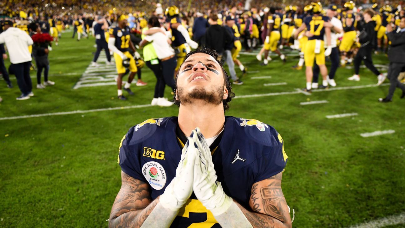 College Football Playoff - Blake Corum, Michigan find offense just in time
