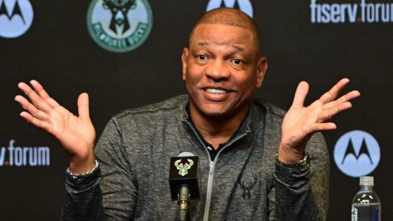 Doc Rivers lured to Bucks by shot at championship