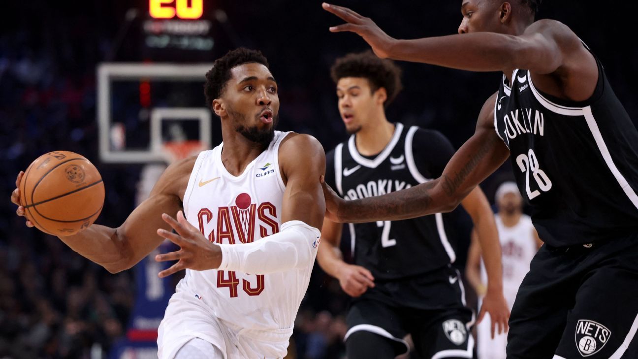 Donovan Mitchell has season-high 45 as Cavs beat Nets in Paris