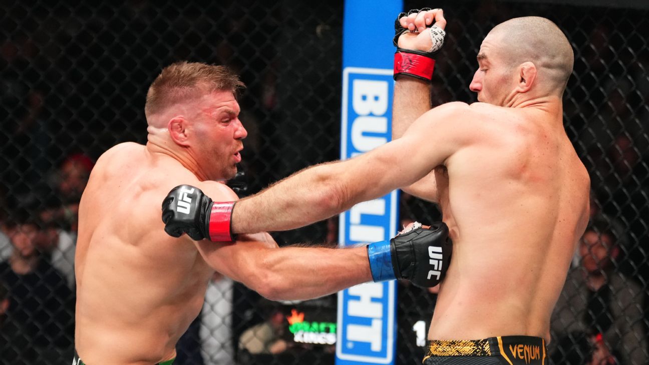 Dricus Du Plessis dethrones Sean Strickland in UFC 297 main event