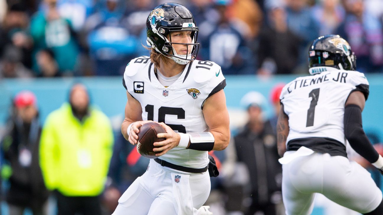 Jaguars eliminated with loss in Trevor Lawrence's return
