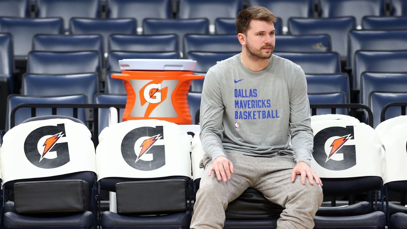 Mavericks' Luka Doncic sitting vs. Trail Blazers due to ankle