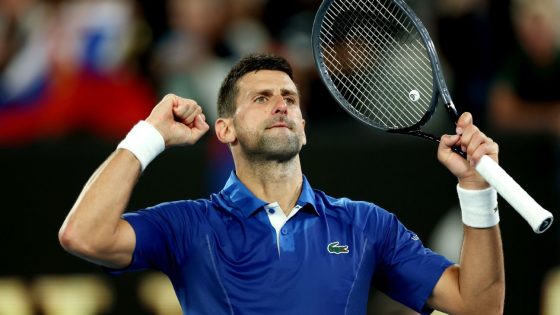 Novak Djokovic cruises into 4th round of Australian Open