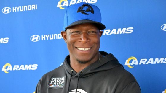 Rams GM endorses DC Raheem Morris for head coach jobs