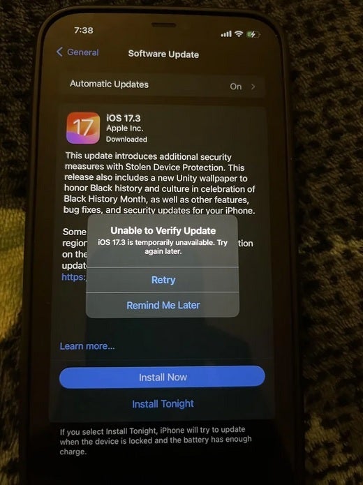 This iPhone 12 Pro Max couldn't install iOS 17.3 - Some iPhone users are having issues installing iOS 17.3;  if this is your case, try this workaround
