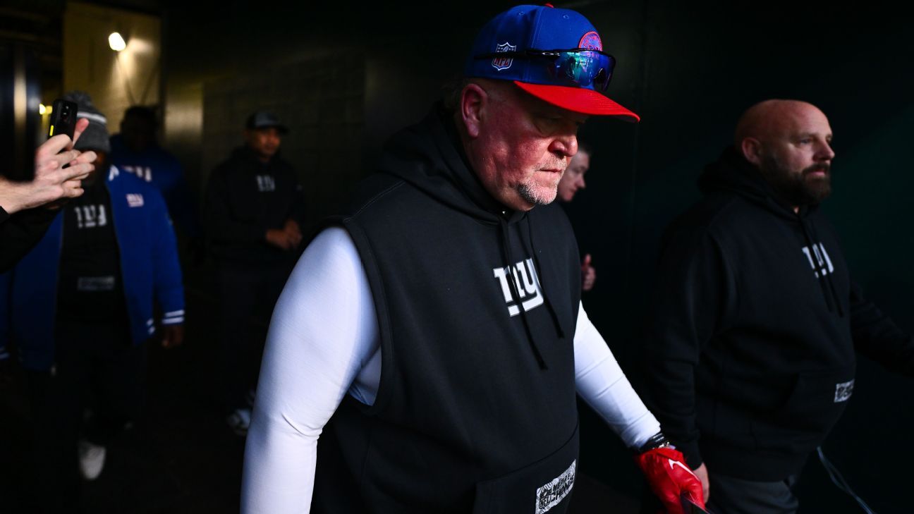 Source - Giants DC Wink Martindale cursed out Brian Daboll over firings