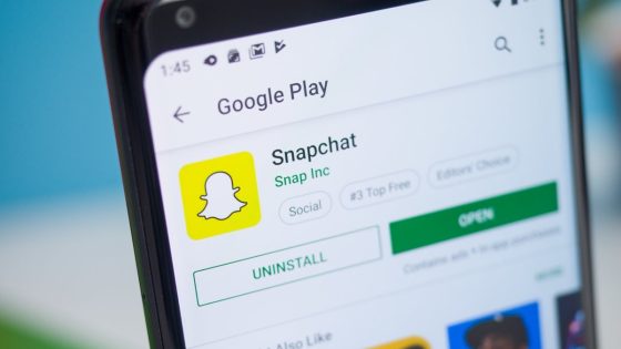Snapchat's parent company Snap loses 30% of its value after releasing its Q4 report